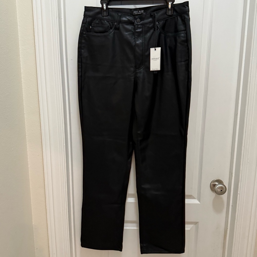 Judy Blue Black Faux Leather Straight Leg Jeans New With Tags Tummy Control